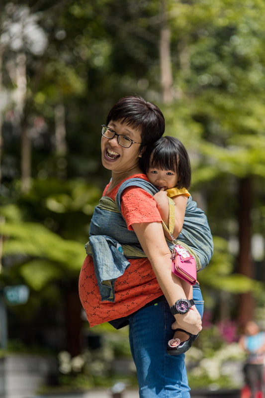 Babywearing While Pregnant