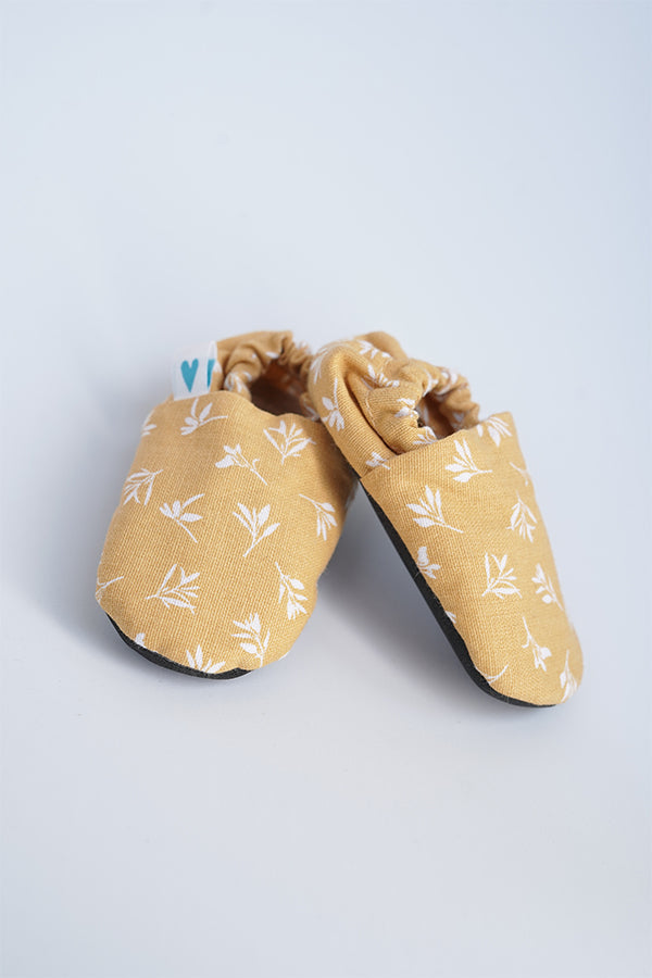 Baby Shoes: 0 Months to 24 Months