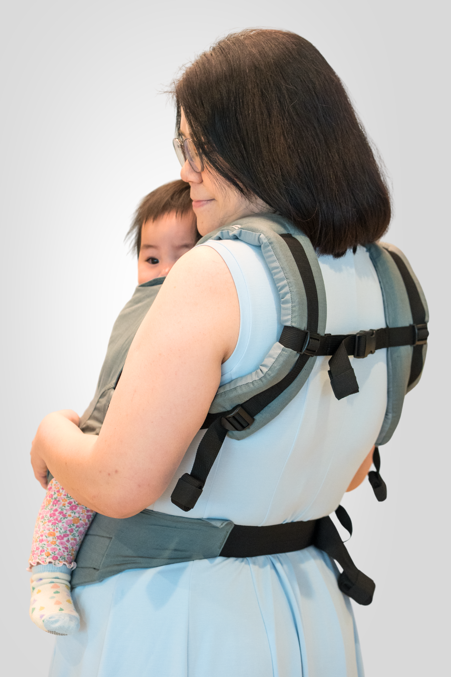Maya Baby Carrier- Juniper | Linen