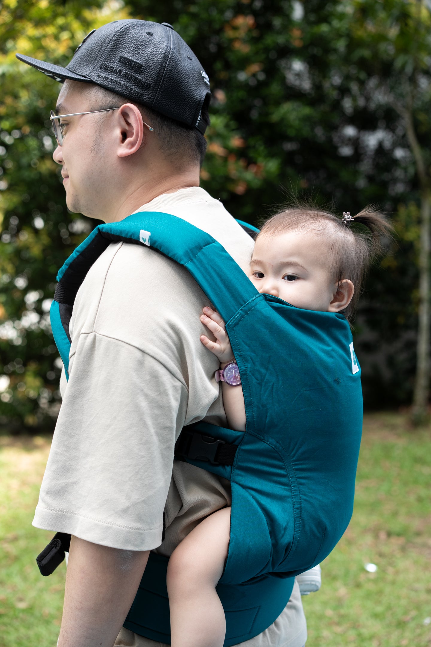 Maya Toddler Adjustable Carrier (1.5 years - 5 years)