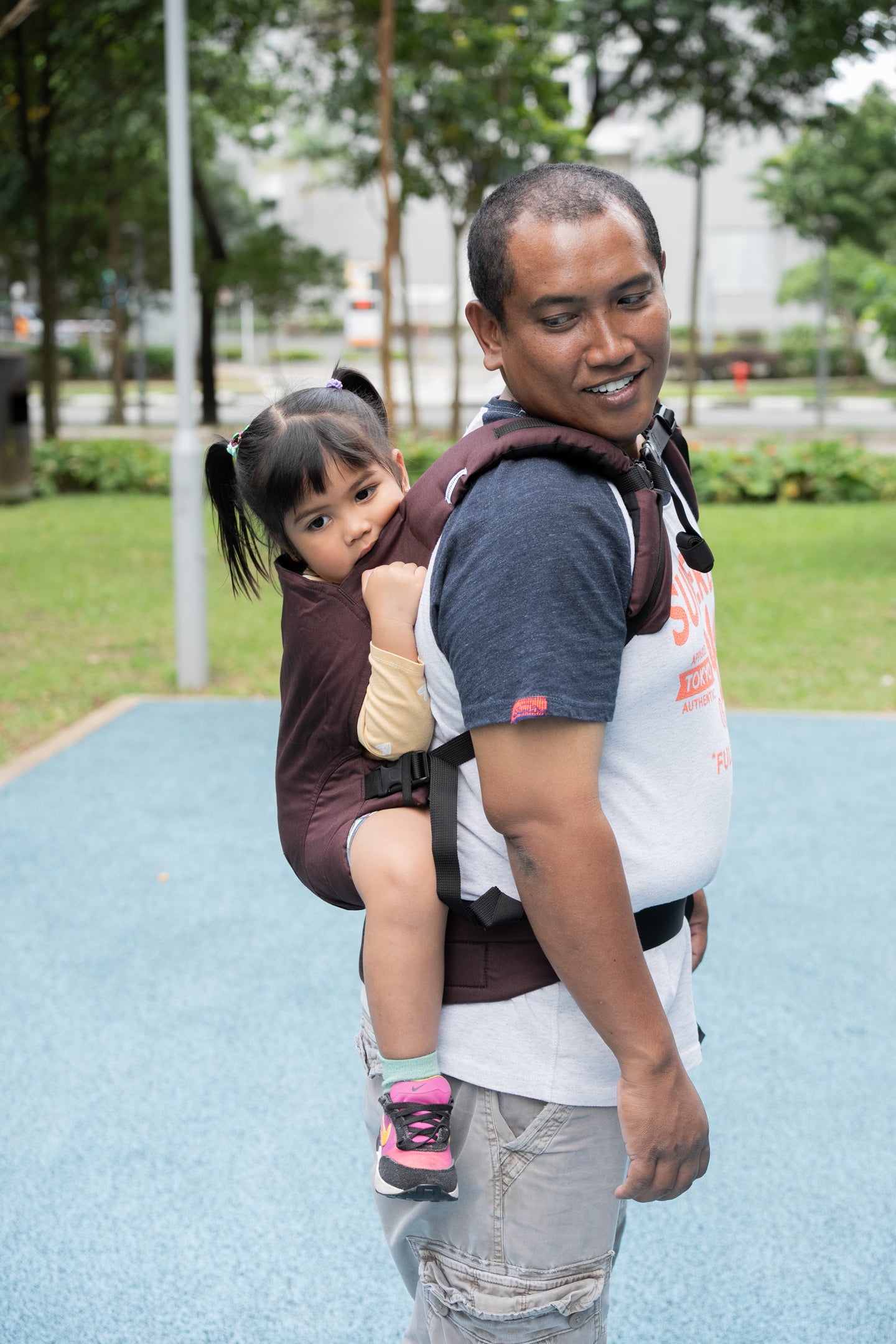 Maya Toddler Adjustable Carrier (1.5 years - 5 years)