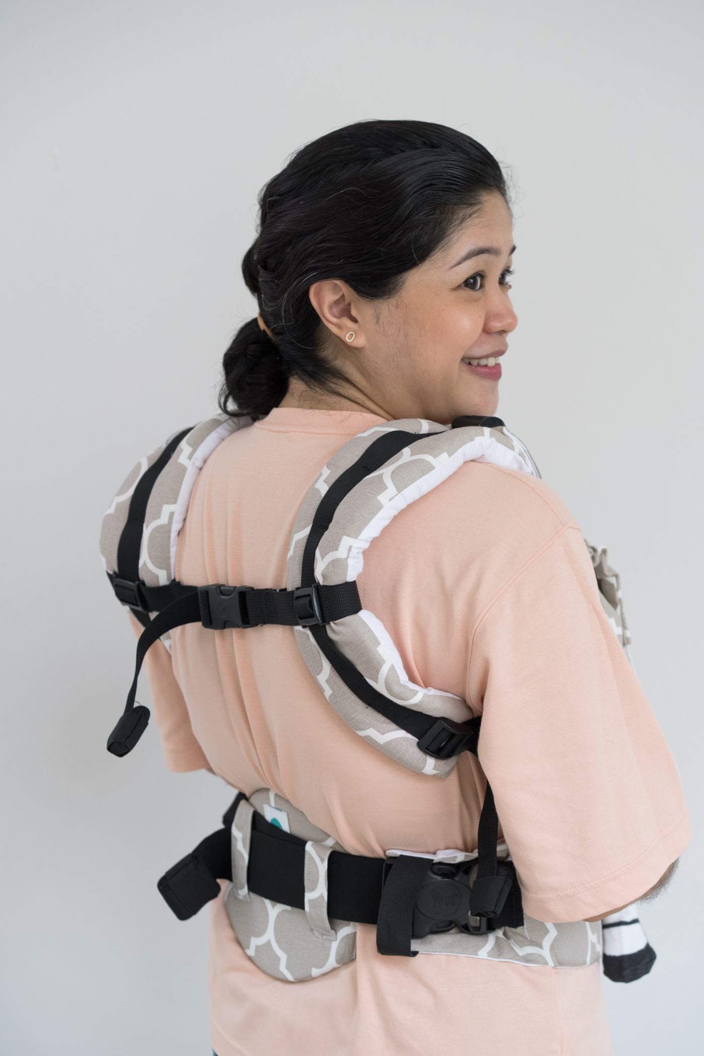 Aseema Baby Carrier- Grey Moon Chase