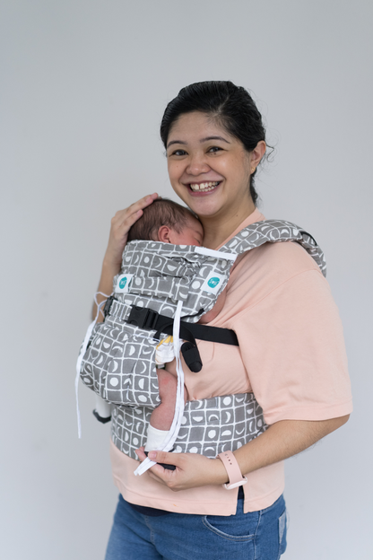 Lali Baby Carrier - Grey Moon Chase