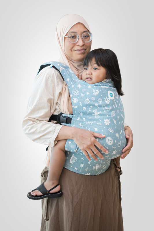 Maya Baby Carrier- Frost
