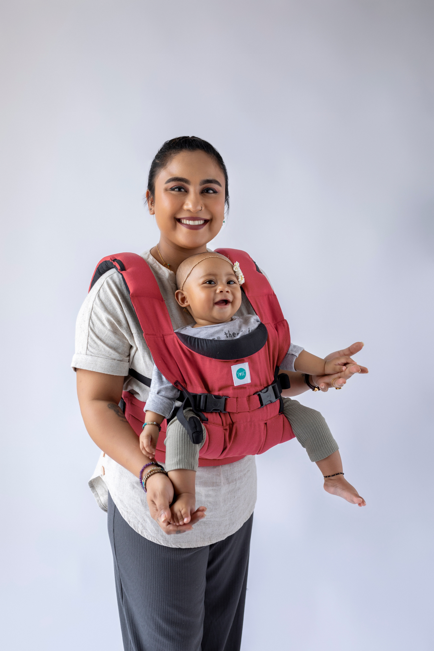 Lali Baby Carrier - Ruby